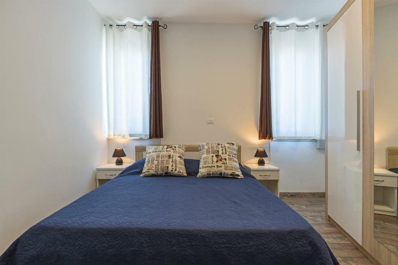 Apartments Peti Пула Экстерьер фото